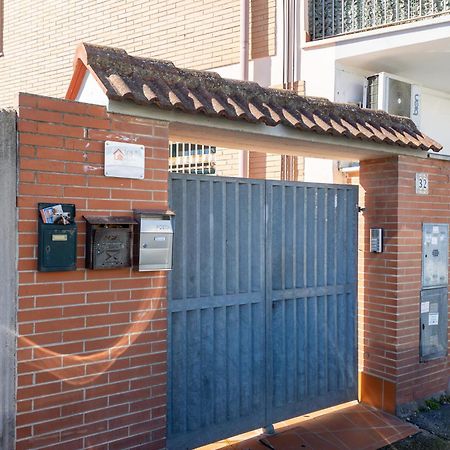 360 Guesthouse - Apartment With Terrace Fiumicino Kültér fotó
