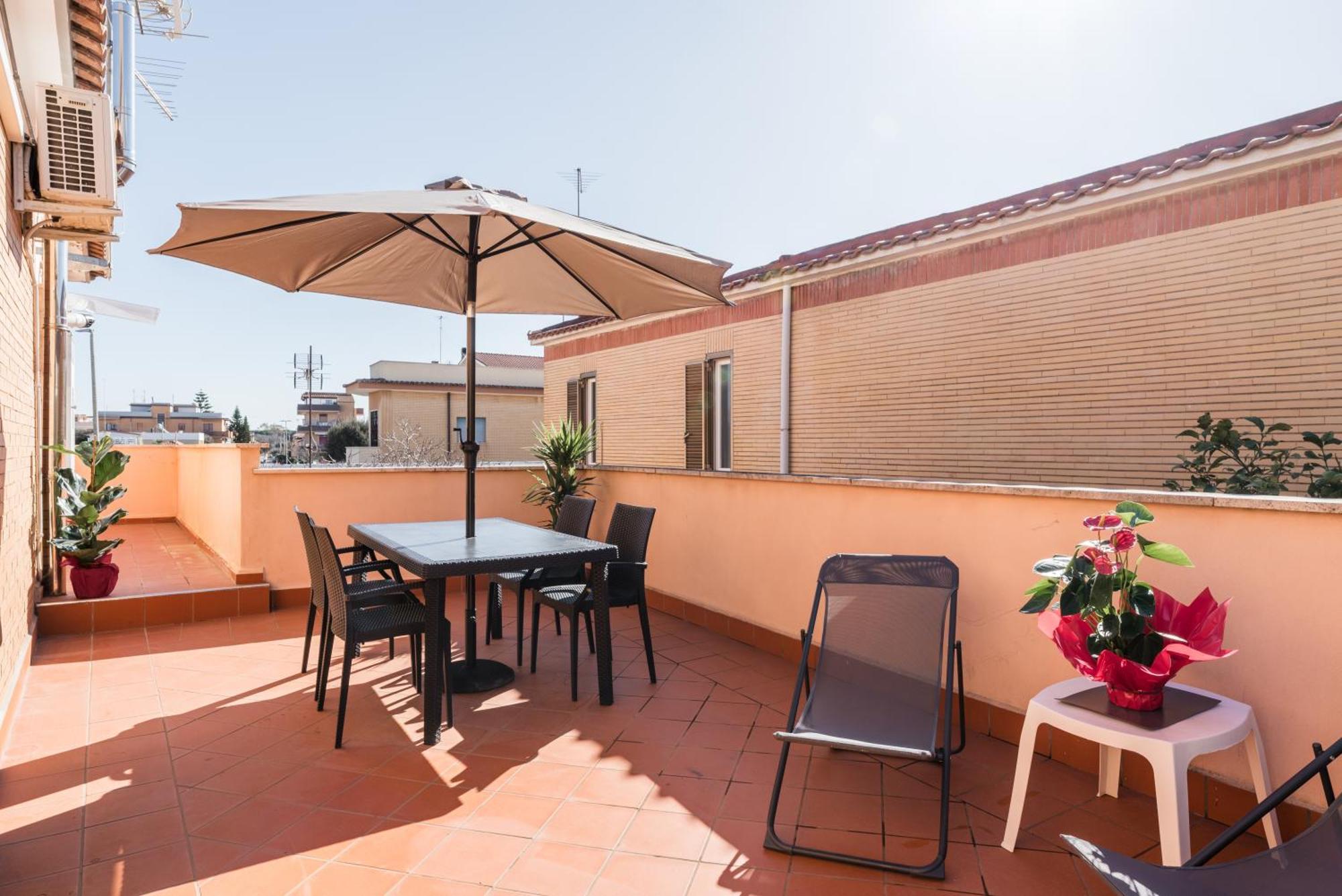 360 Guesthouse - Apartment With Terrace Fiumicino Kültér fotó